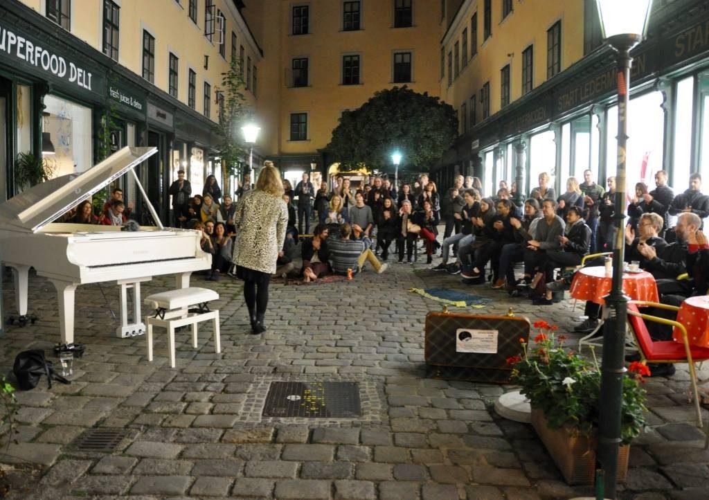 Open Piano for Refugees 09 2017 Lylit
